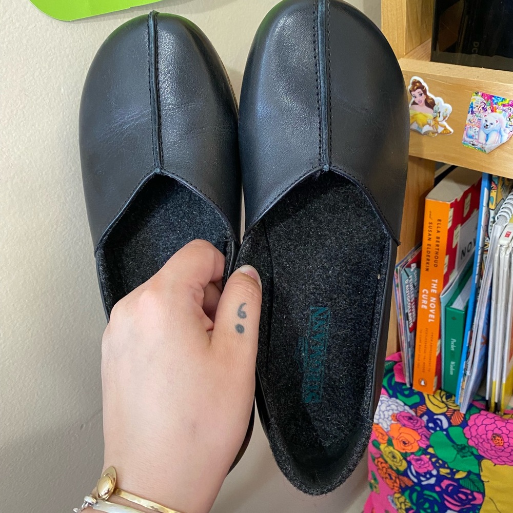 Stegman lisel size 8.5 EUC